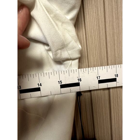 Vince Camuto Angled Ruffle Sheath Dress In Ivory Size 2 VC9M9272 - Picture 9 of 9